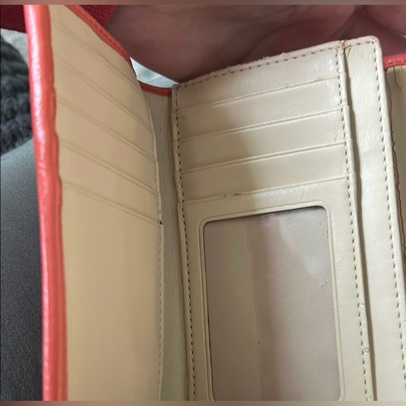 Coach Ashley op Art Wallet Coral and Beige Wallet Coach Signature Leather Wallet - Picture 7 of 9